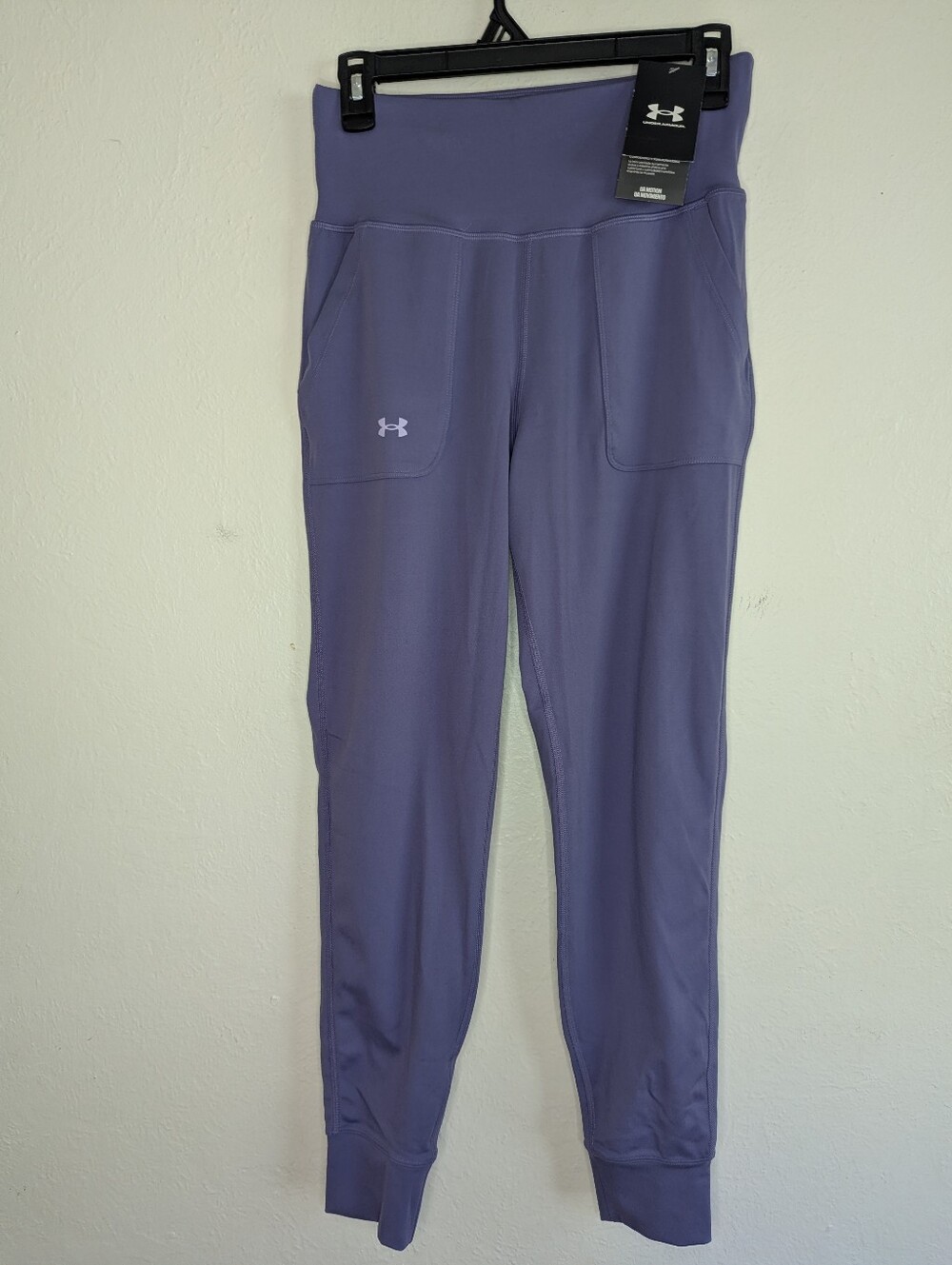 NWT Under Armour Motion Joggers Women's Size S
